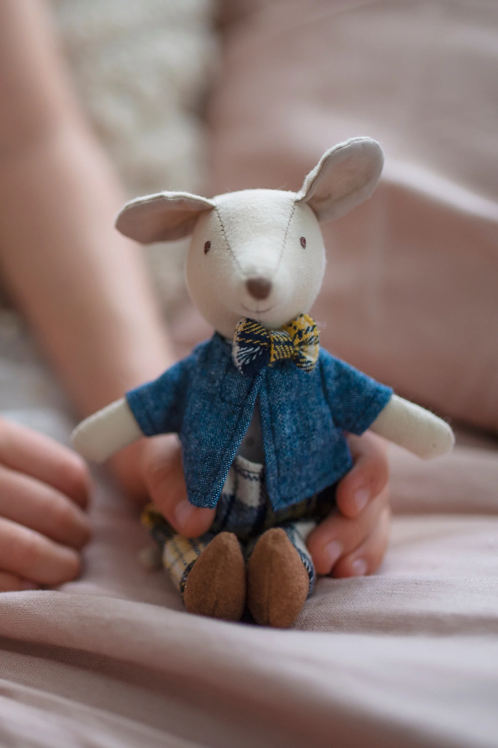 Archie the Mouse Mini Doll - Image 3