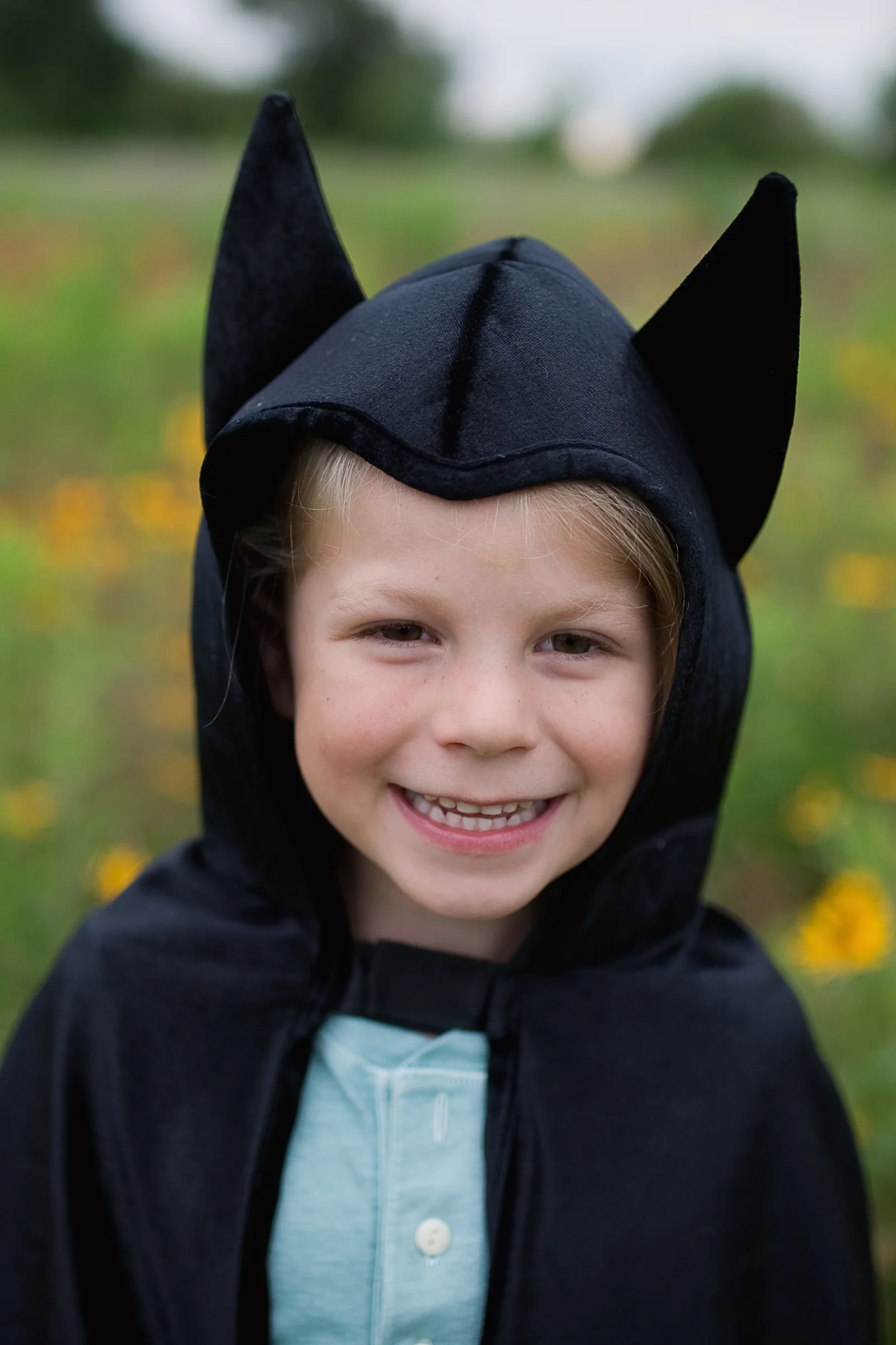 Bat Cape with Hood - Image 4