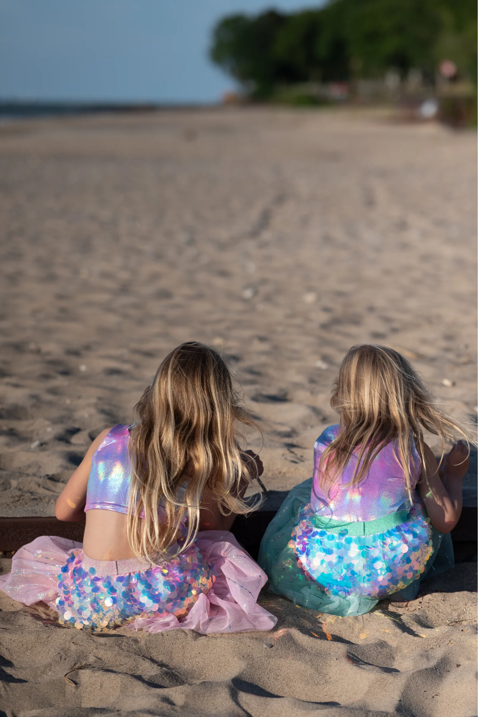 Bling Bling Mermaid Skirt & Hairclip Set - Image 4