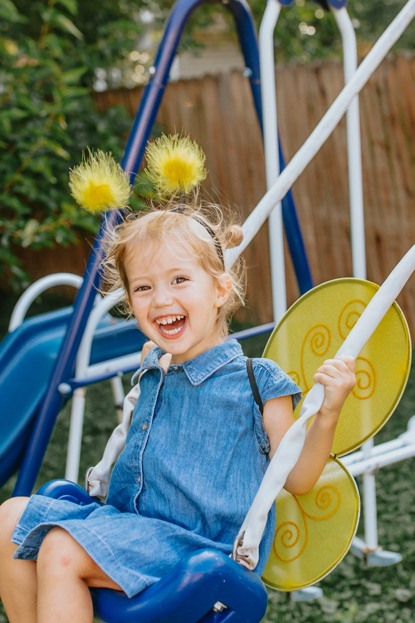 Bumble Bee Wings & Headband - Image 3