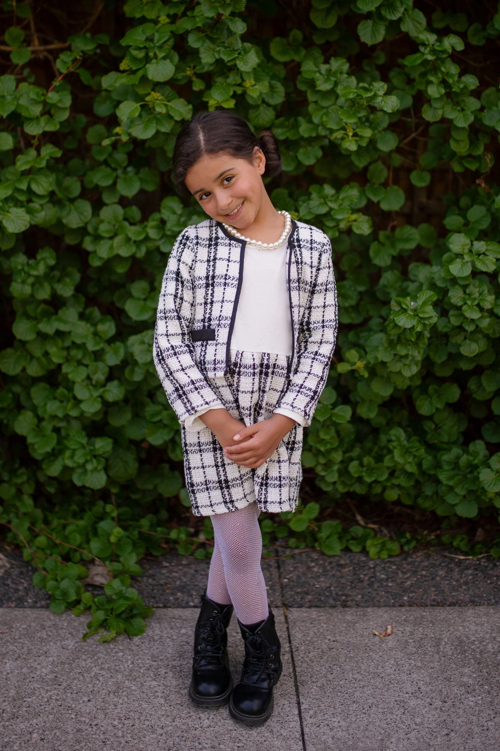 Coco the Fashionista Dress, Jacket & Pearls - Image 3
