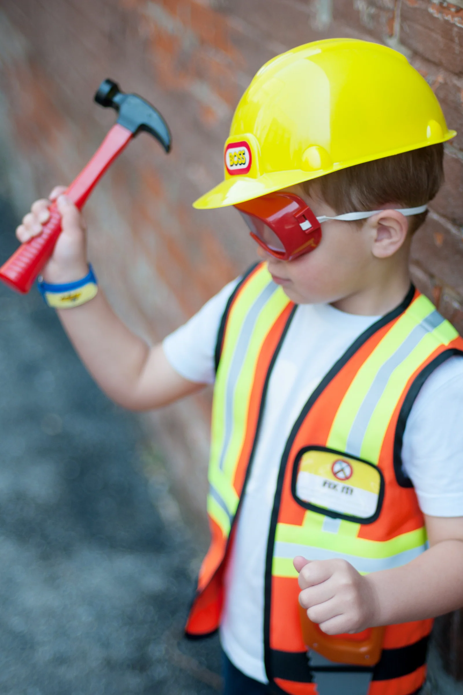 Construction Worker with Accessories - Image 5