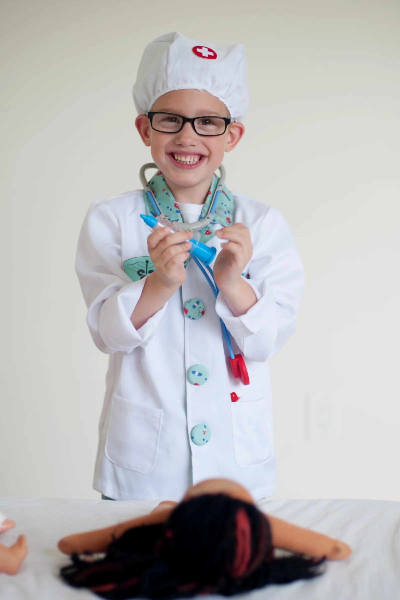 Green Doctor with Accessories - Image 5