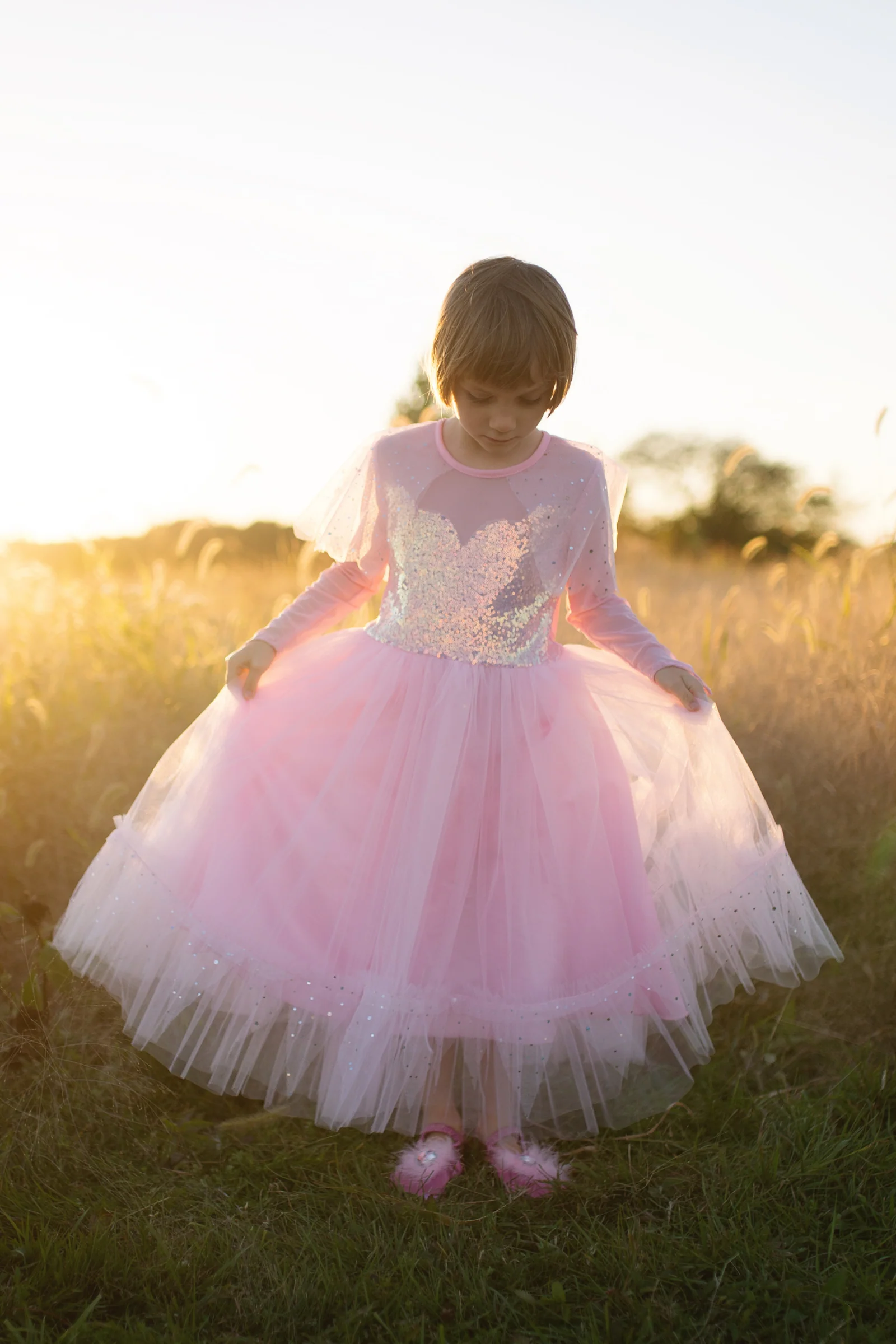 Elegant In Pink Dress - Image 3