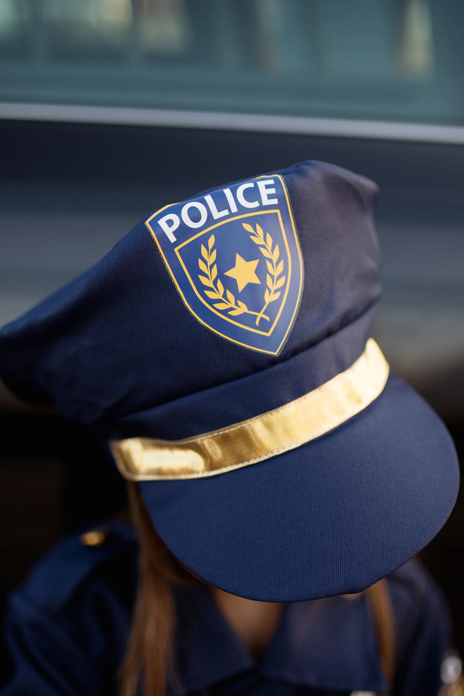 Police Officer with Accessories - Image 7