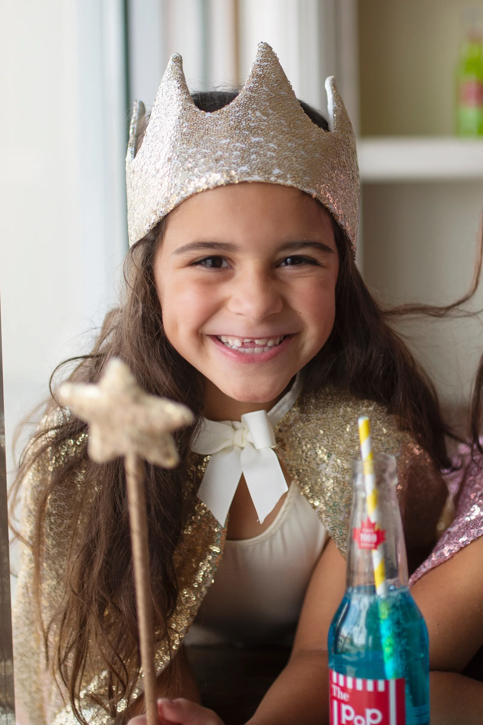 Sequins Crown - Image 5