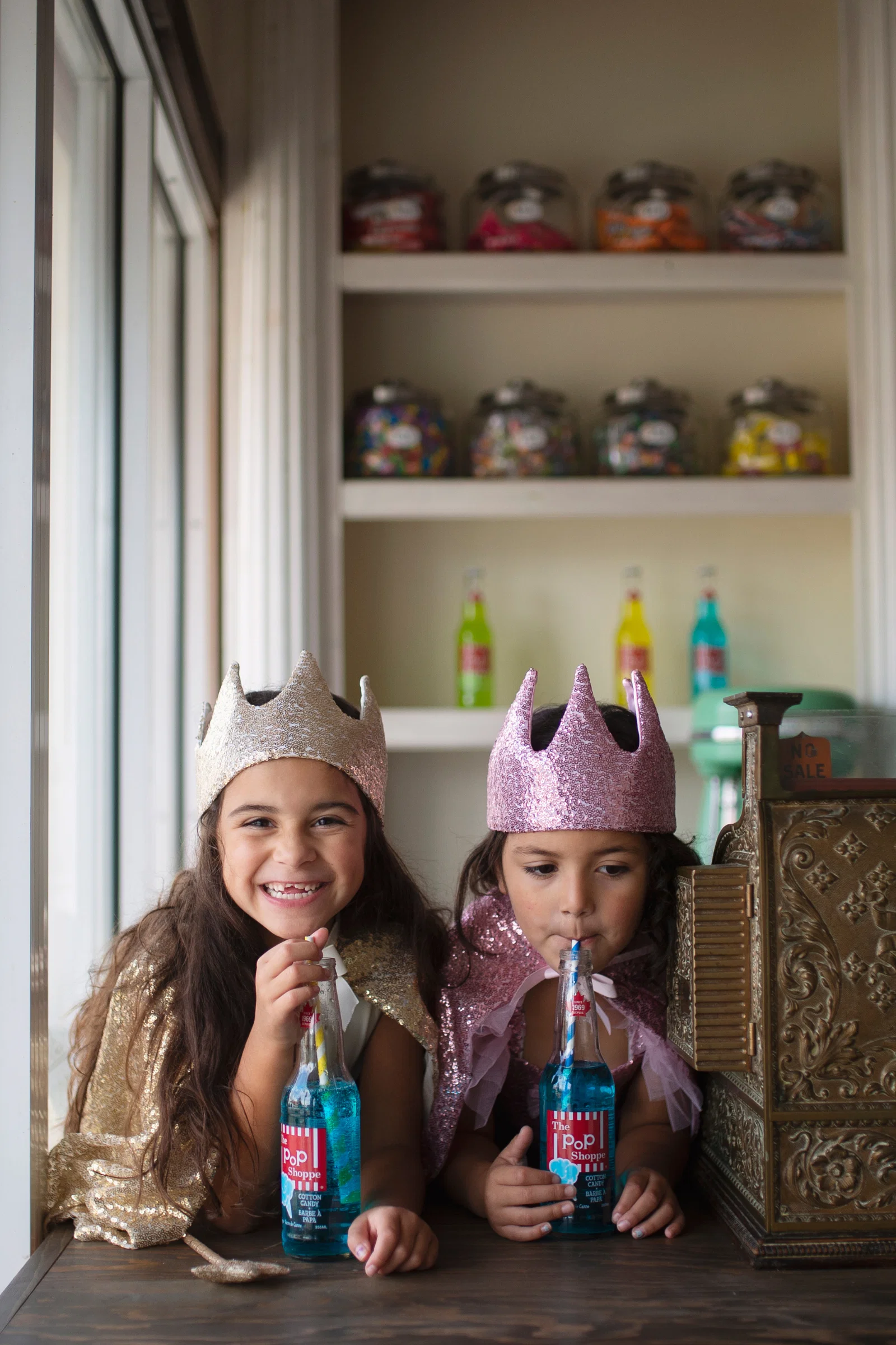 Sequins Crown - Image 9