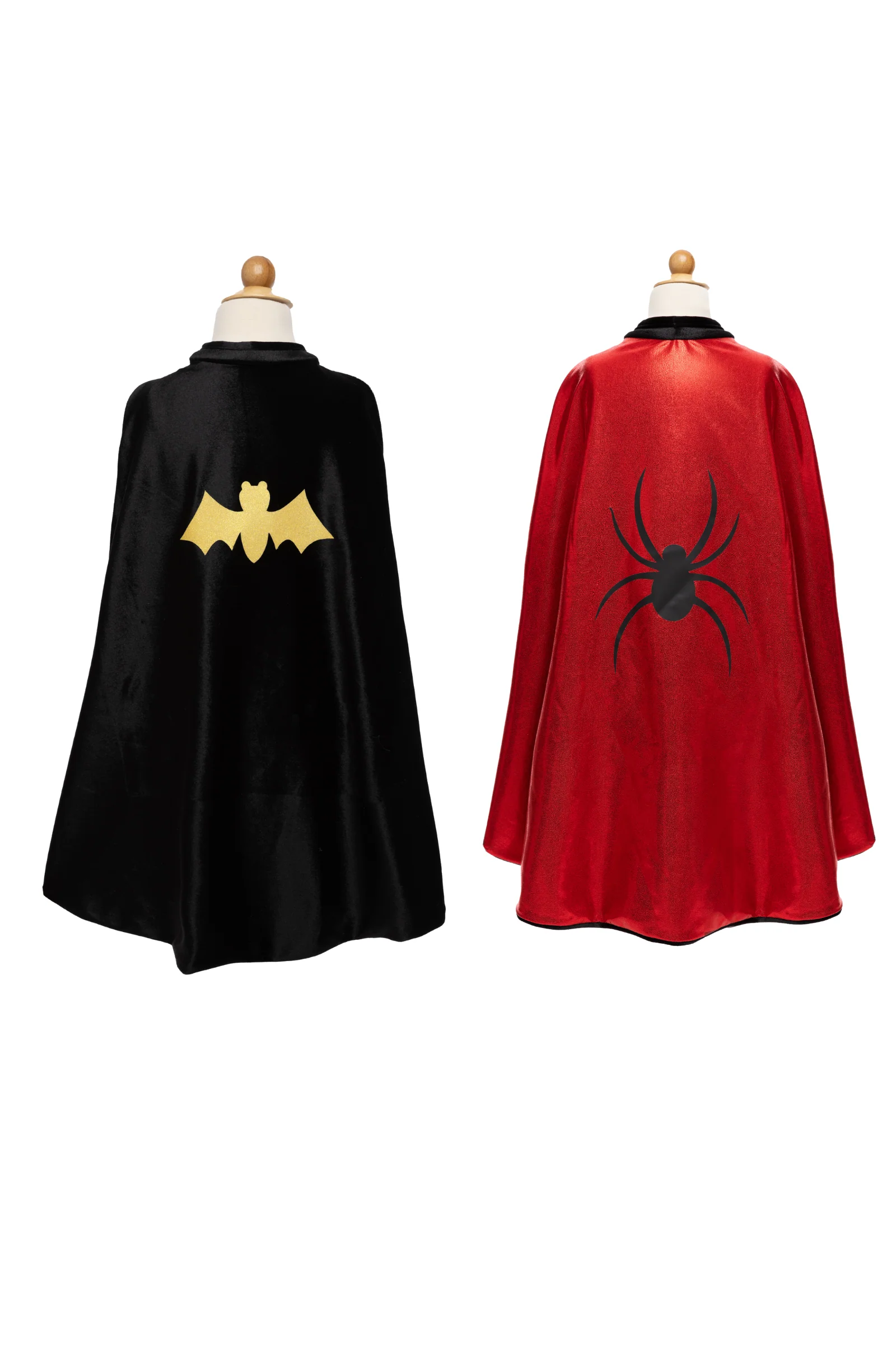 Reversible Spider/Bat Flowing Cape - Image 3