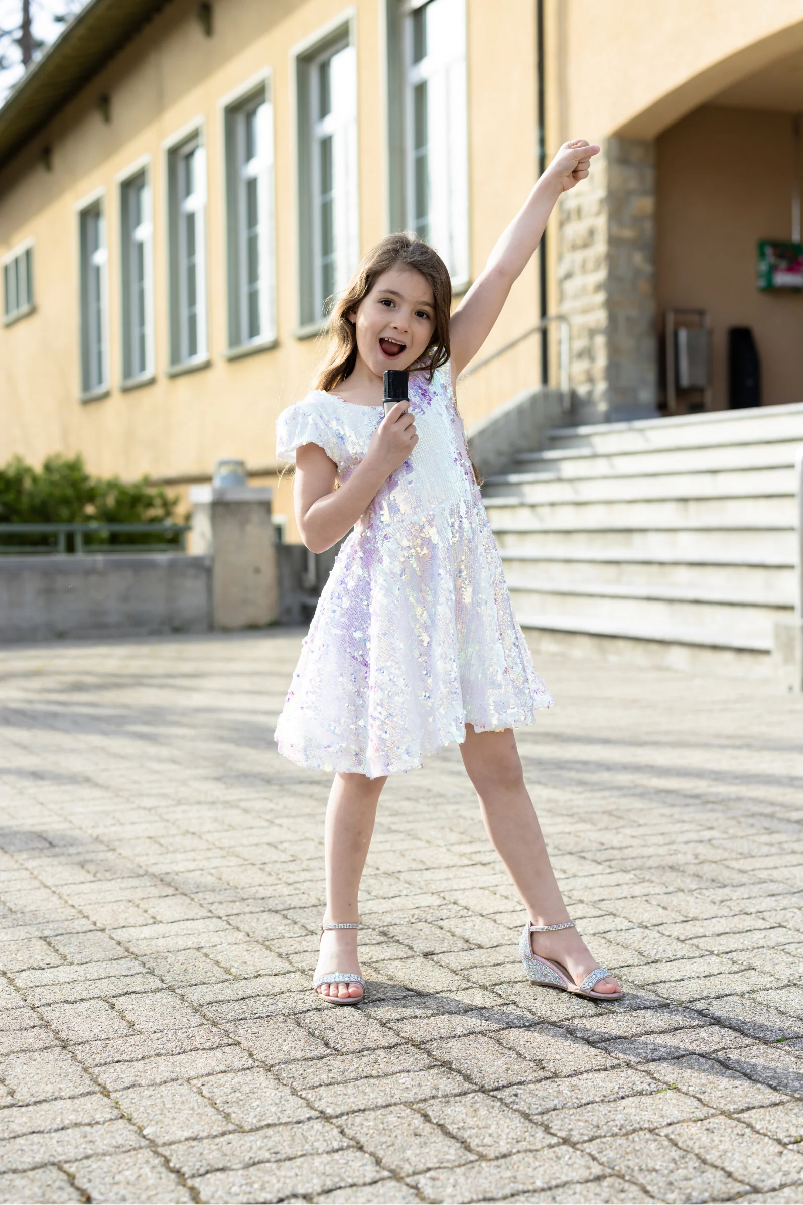 Sequins Concert Queen Dress - Image 3