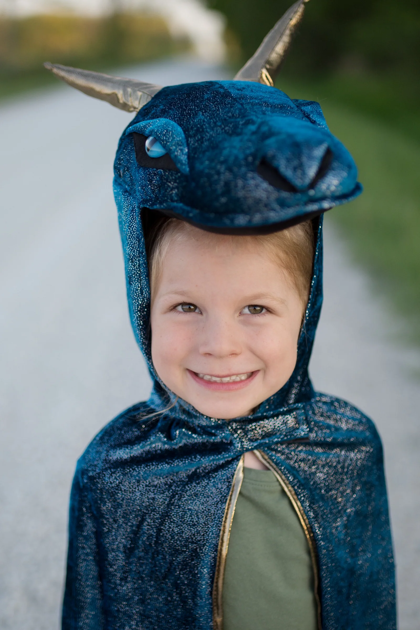 Starry Night Dragon Cape - Image 3
