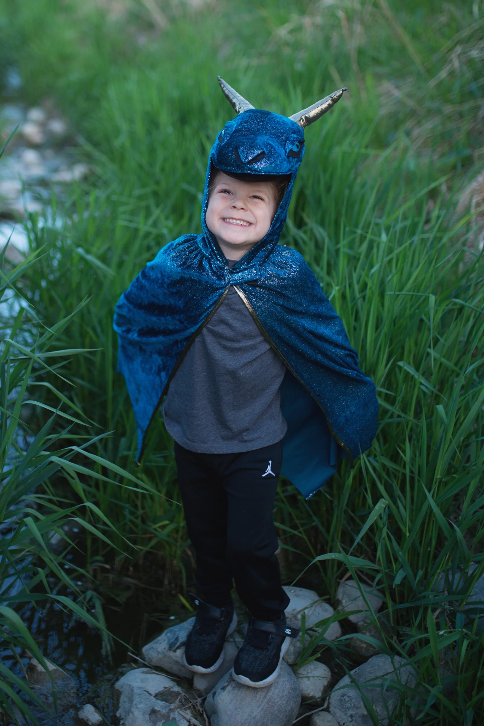 Starry Night Dragon Cape - Image 4
