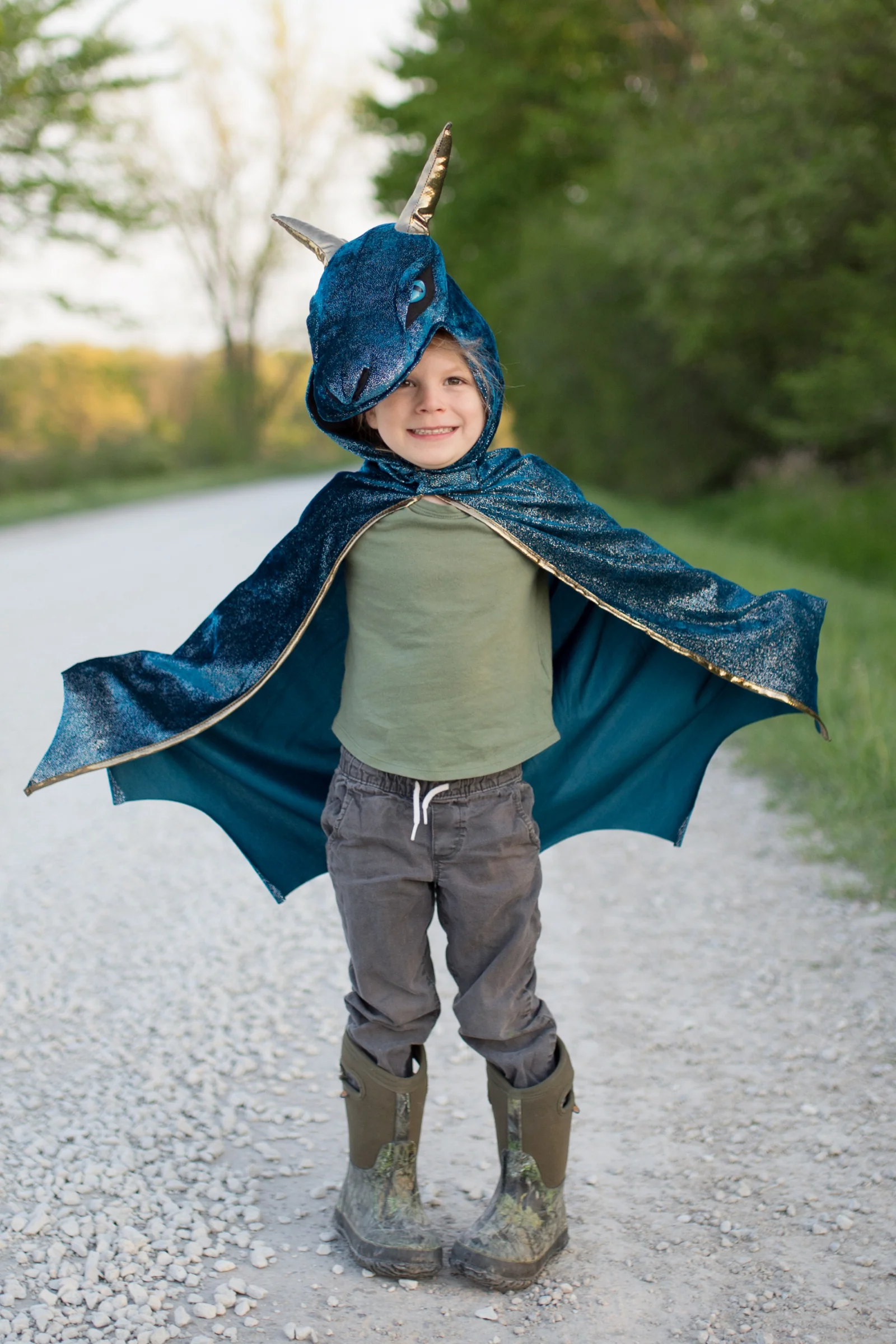 Starry Night Dragon Cape - Image 7
