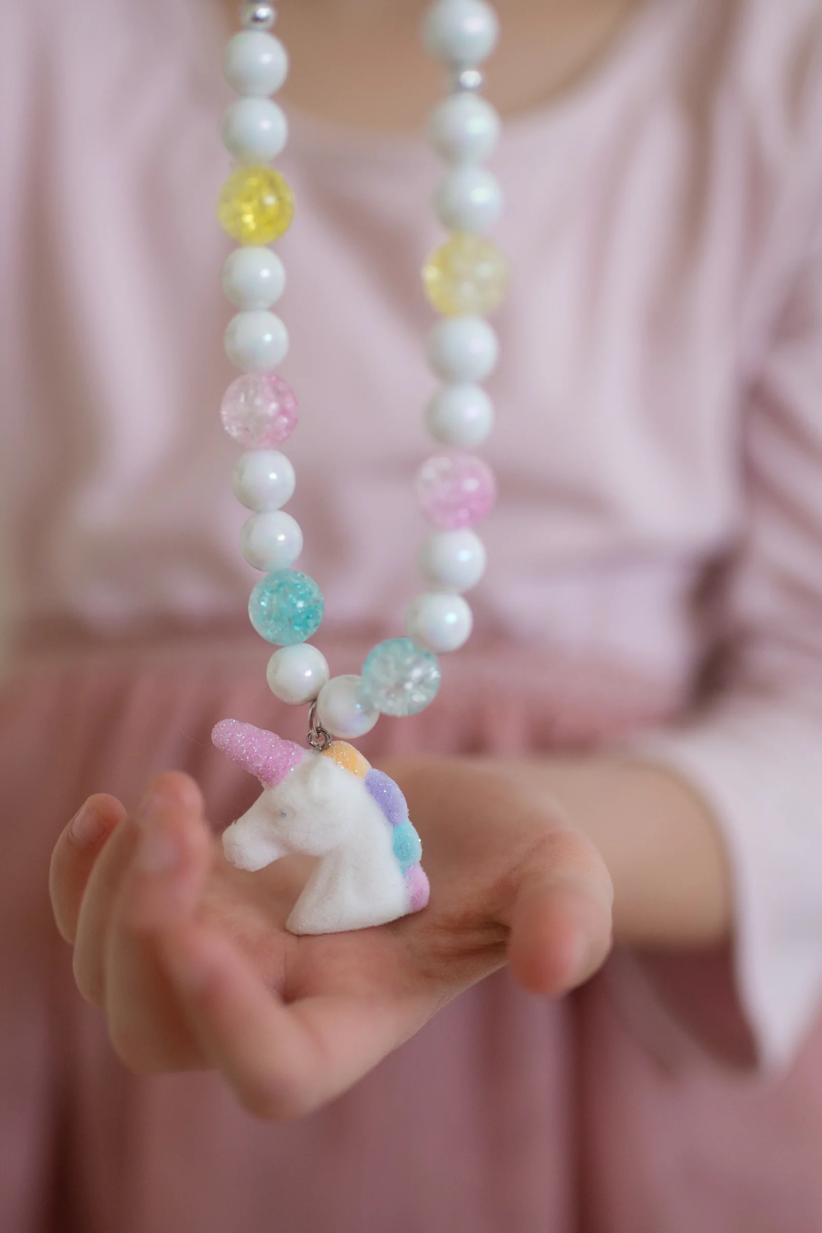 White Unicorn Necklace & Bracelet Set - Image 3